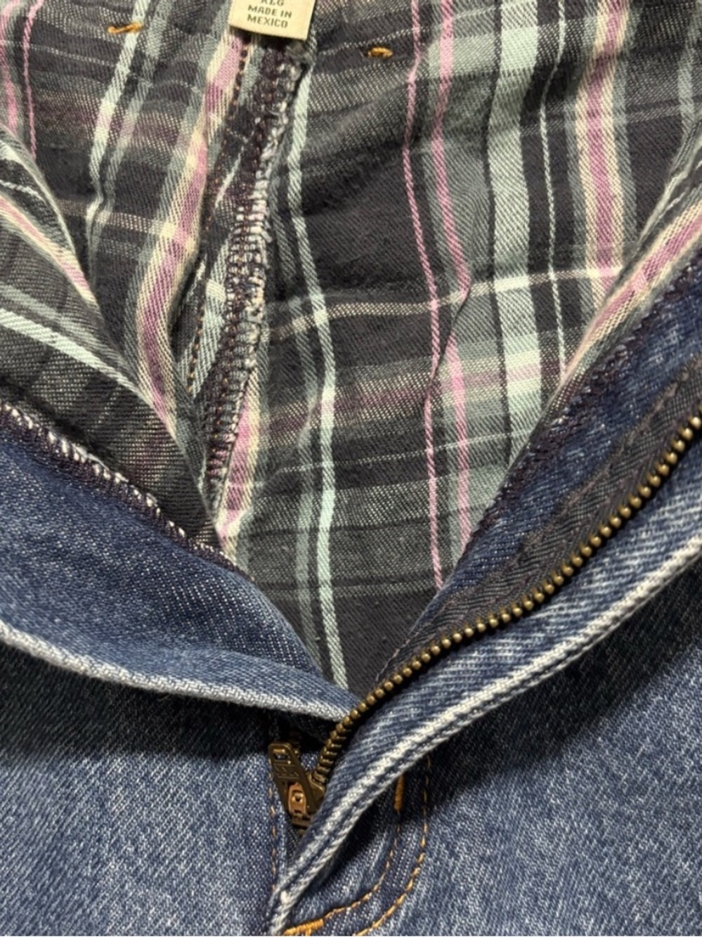 L.L.Bean Women’s Size 12 Flannel Lined Relaxed Jeans Partial Elastic Waist - Picture 4 of 8